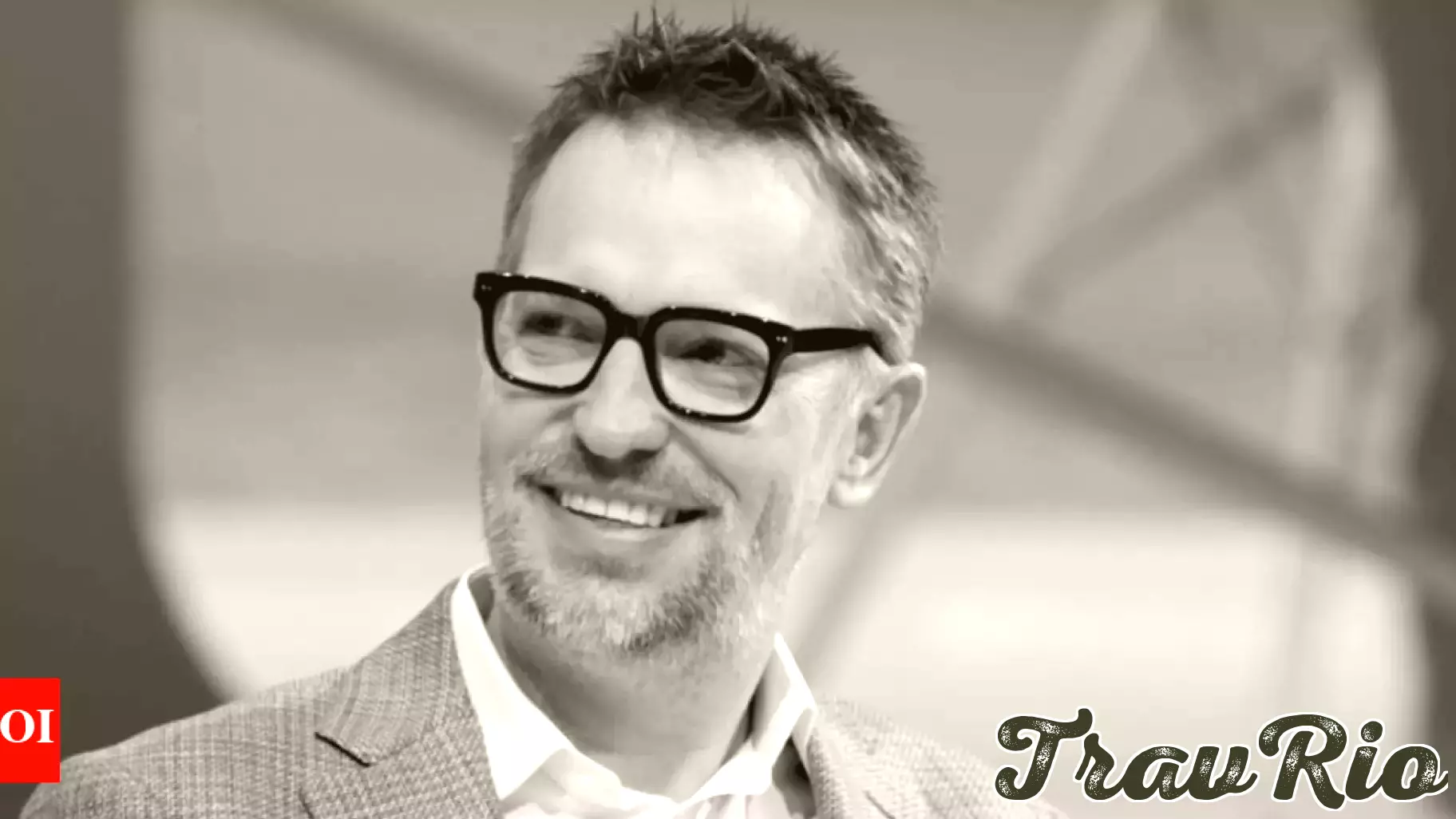 LinkedIn CEO Embraces AI for Communication with Industry Leaders