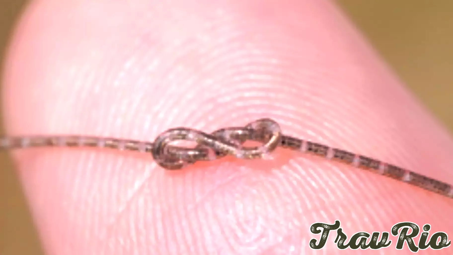 Scientists just put a powerful computer inside a single thread