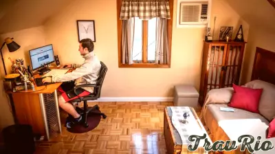 Study Reveals Many Remote Workers Use Technology to Create Illusions of Productivity